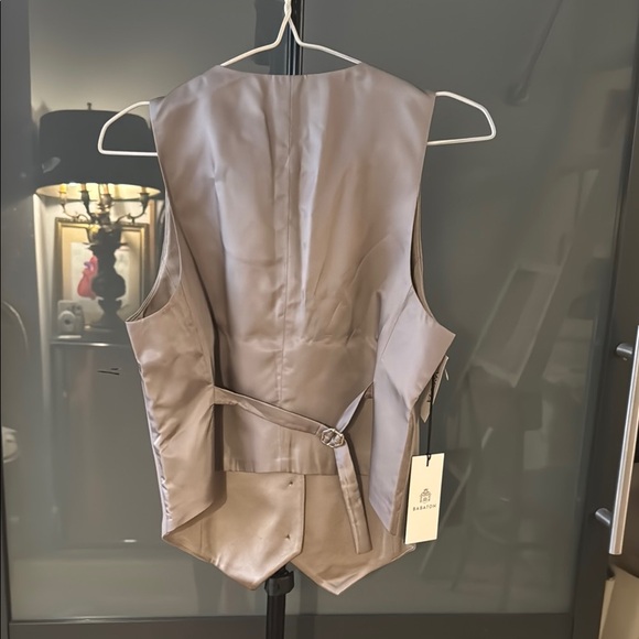 Babaton Taupe Buttoned Vest Brand New With Tags - Picture 2 of 7